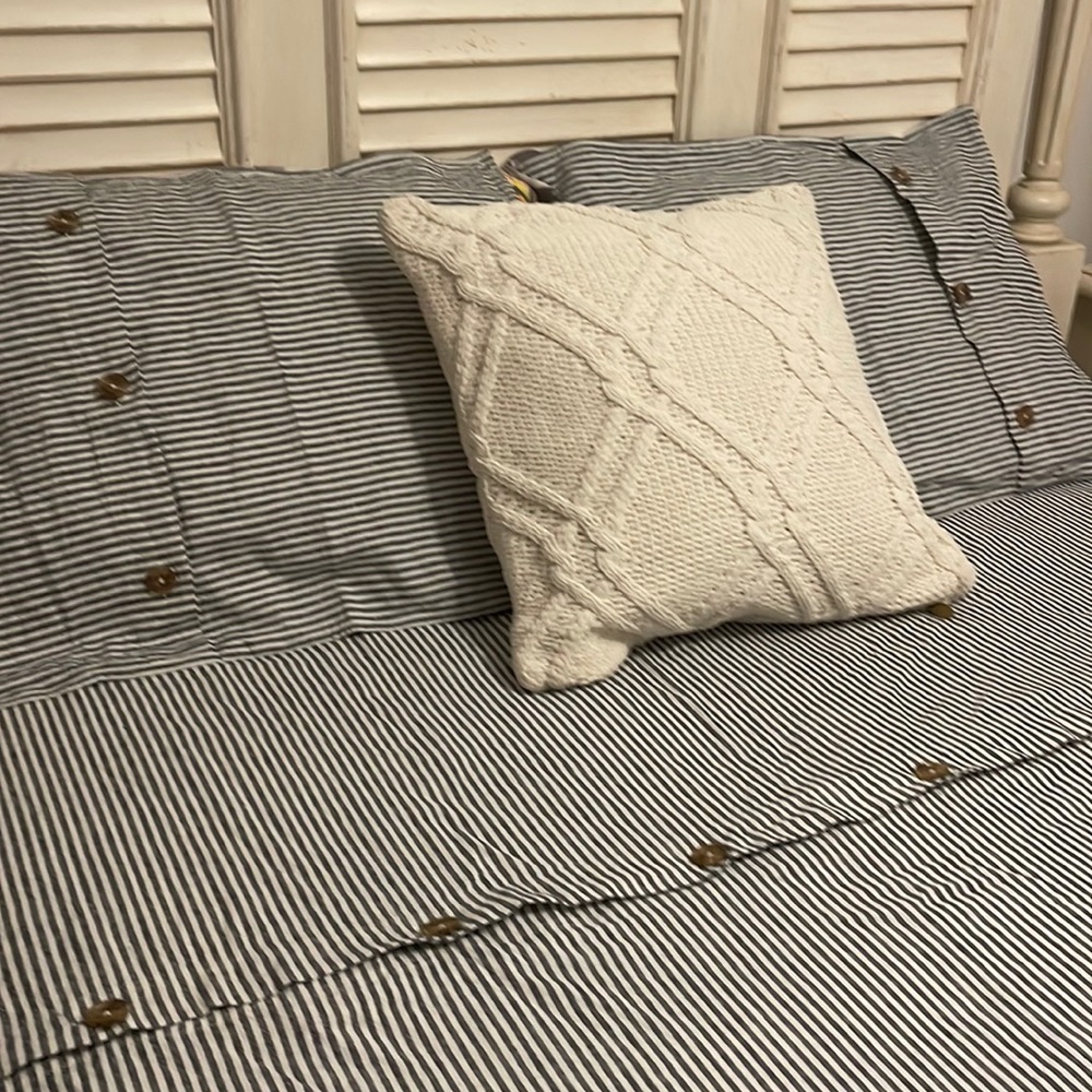 Pottery barn linen blend queen SZ duvet set New! - Picture 1 of 8